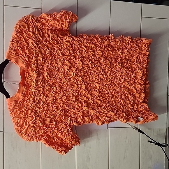 NWT WOMENS CRINKLED SLINKY JORDAN TOP - Picture 4 of 4